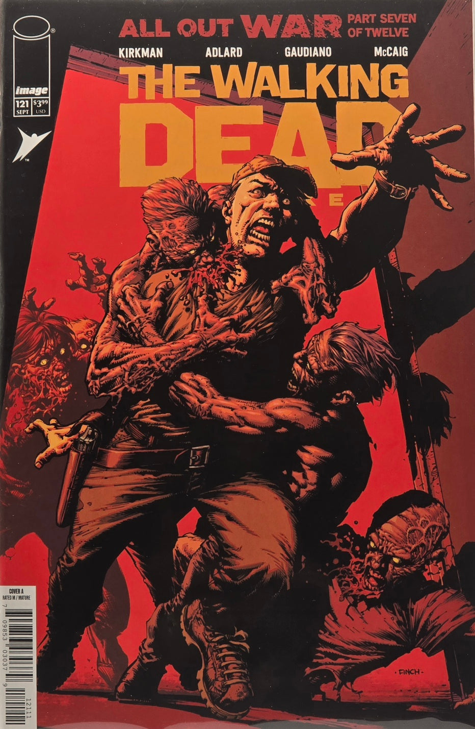 The Walking Dead Deluxe #121 – Cover A (Finch Variant)