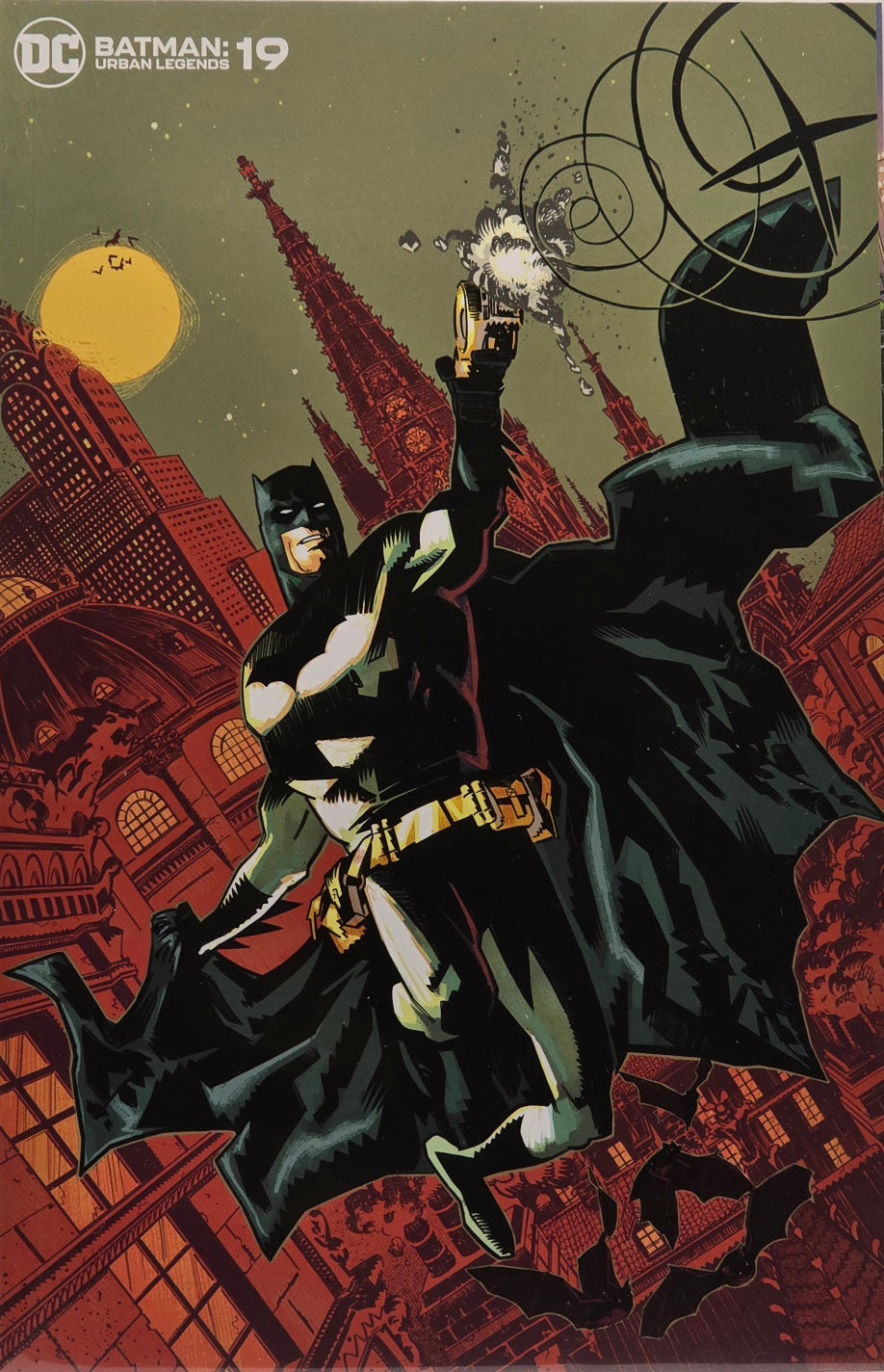 Batman: Urban Legends #19 (Batman Grapple Gun Variant)